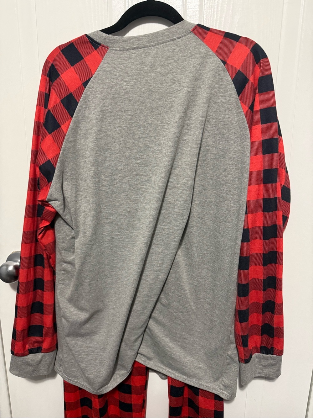 Men’s Matching Holiday PJs Set - Picture 11 of 11